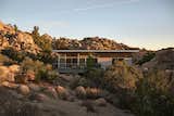 A Prefab Home Takes Shape Among the Boulders of Yucca Valley